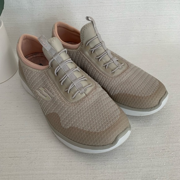 Skechers Air Cooled Memory Foam Dual Lite Beige Slip On Sneakers Woman’s 9 - Picture 6 of 12